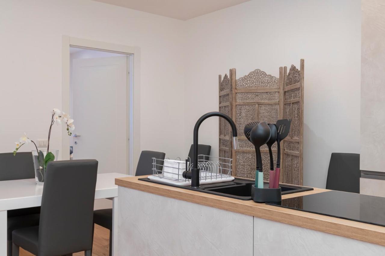 Milan Center Apartment Studio - Porta Romana Eksteriør billede